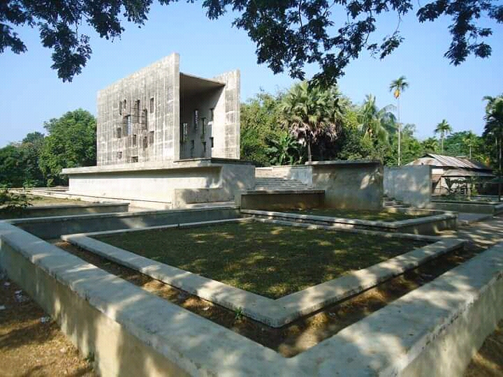 684d73b44e425977638480